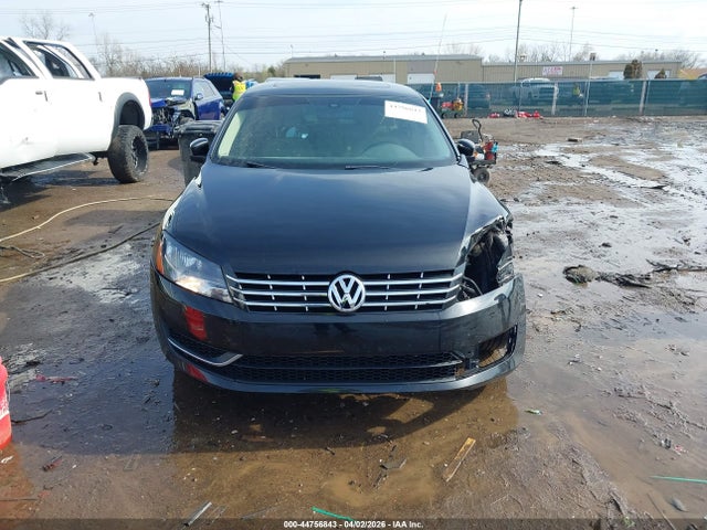 Aukcja sprzedaży 2013 Volkswagen Passat 2.0l Tdi Se, vin: 1VWBN7A3XDC127898, numer aukcji: 44756843