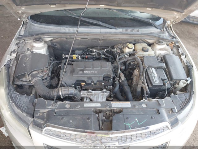 1G1PC5SB8E7233682 Chevrolet Cruze 1lt Auto