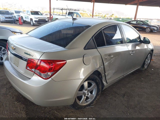 1G1PC5SB8E7233682 Chevrolet Cruze 1lt Auto