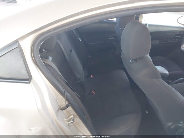 1G1PC5SB8E7233682 Chevrolet Cruze 1lt Auto