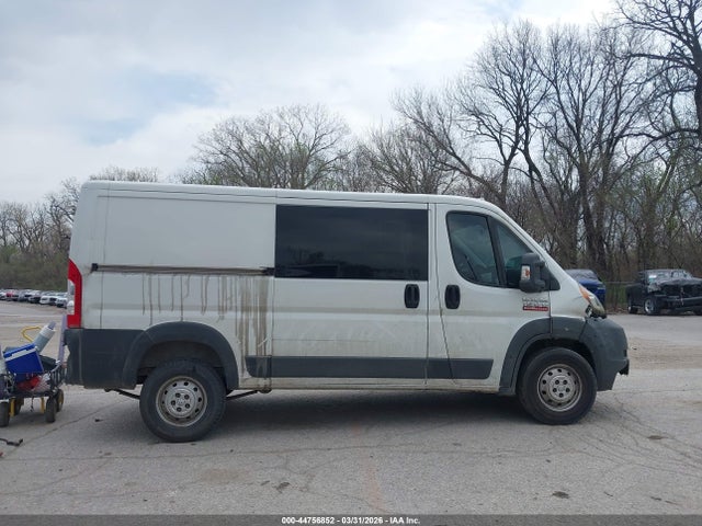 44756852 :رقم المزاد ، 3C6TRVAG4FE512282 vin ، 2015 Ram Promaster 1500 Low Roof مزاد بيع