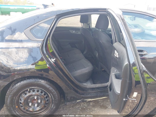 Продаж на аукціоні авто 2021 Kia Forte Fe, vin: 3KPF24AD0ME292114, номер лоту: 44756868