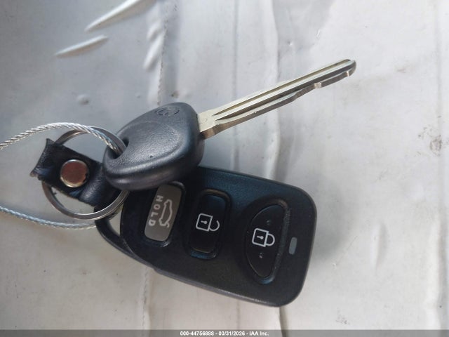Продажа на аукционе авто 2020 Hyundai Elantra Se, vin: KMHD74LF7LU106328, номер лота: 44756888