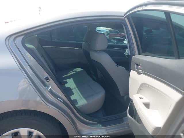 Продажа на аукционе авто 2020 Hyundai Elantra Se, vin: KMHD74LF7LU106328, номер лота: 44756888