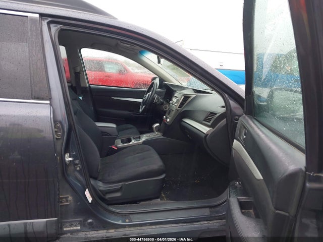 Продаж на аукціоні авто 2011 Subaru Outback 2.5i Premium, vin: 4S4BRBCC6B3377655, номер лоту: 44756900