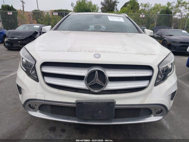 WDCTG4GB4GJ224720 Mercedes-Benz Gla 250 4matic