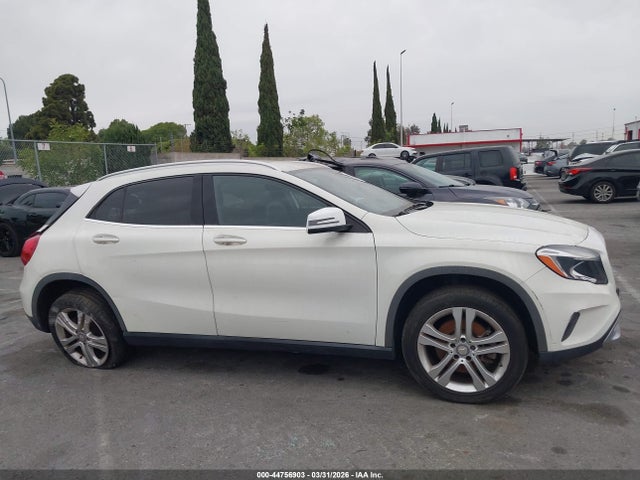 WDCTG4GB4GJ224720 Mercedes-Benz Gla 250 4matic