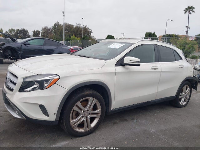 WDCTG4GB4GJ224720 Mercedes-Benz Gla 250 4matic