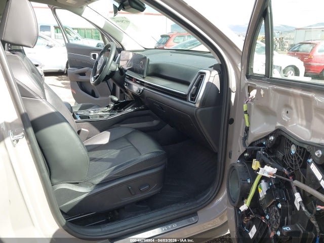 5XYRKDJF7RG300623 KIA Sorento X-line Sx