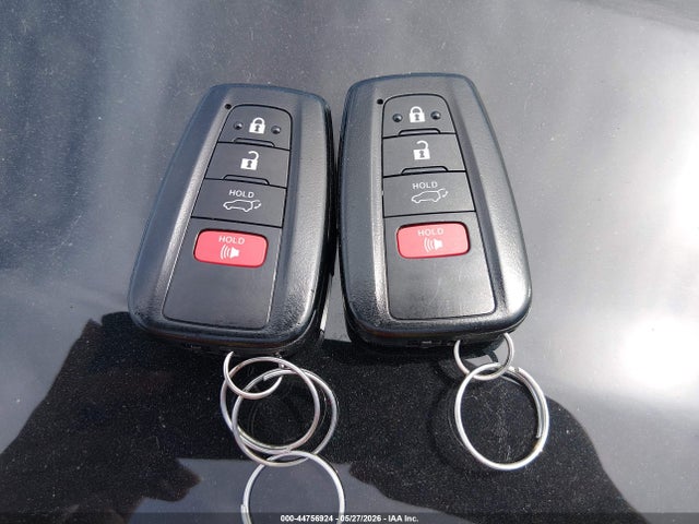 44756924 :رقم المزاد ، 5TDKBRCH6PS602269 vin ، 2023 Toyota Highlander Hybrid Xle مزاد بيع