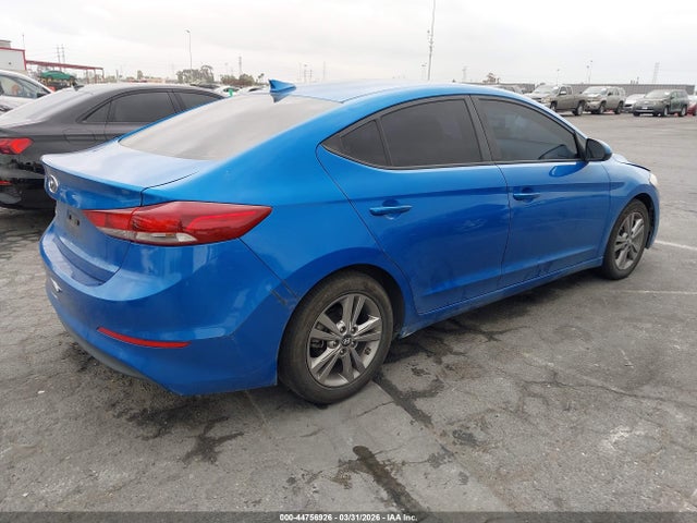 KMHD84LF4JU475111 Hyundai ELANTRA SEL