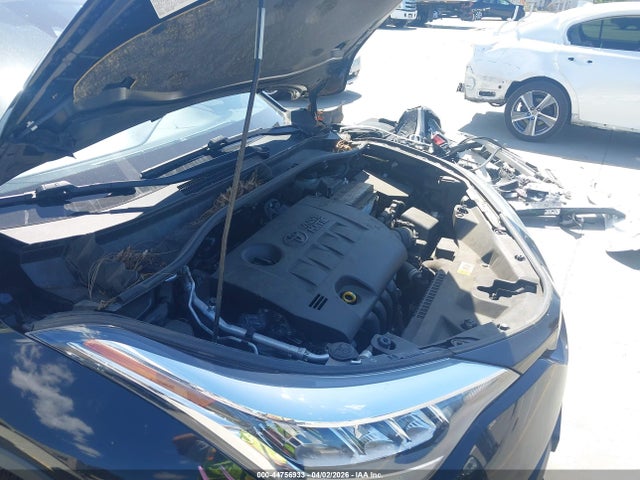 Toyota C-HR XLE 2021 JTNKHMBX4M1102402 Image 10