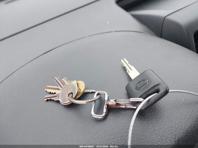 3N6CM0KN3HK697675 Nissan Nv200 S