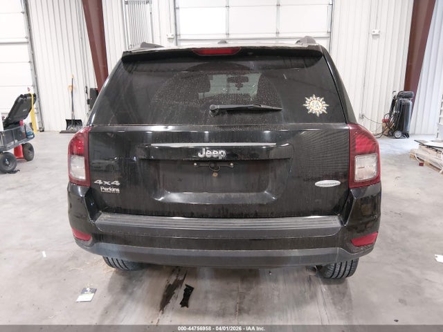 Jeep Compass Latitude 4x4 2017 1C4NJDEB2HD167551 Image 16