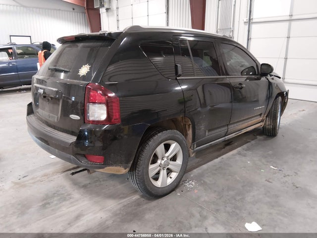 Jeep Compass Latitude 4x4 2017 1C4NJDEB2HD167551 Image 4