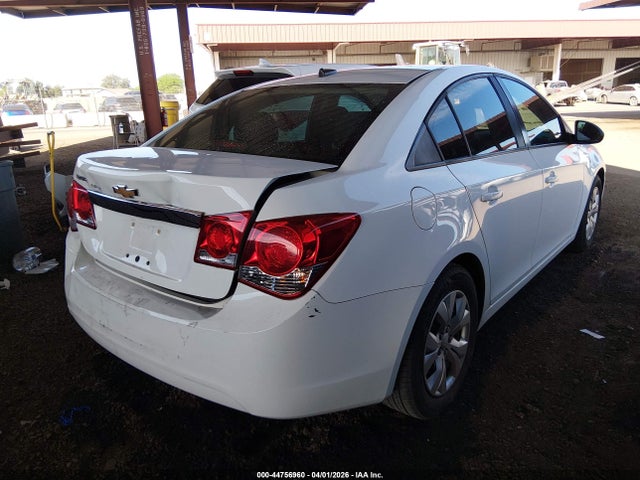 1G1PA5SH9E7122116 Chevrolet Cruze Ls Auto