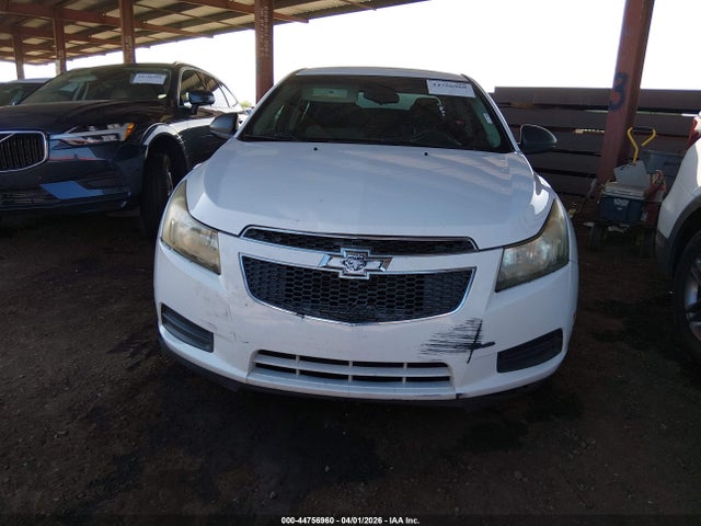 1G1PA5SH9E7122116 Chevrolet Cruze Ls Auto