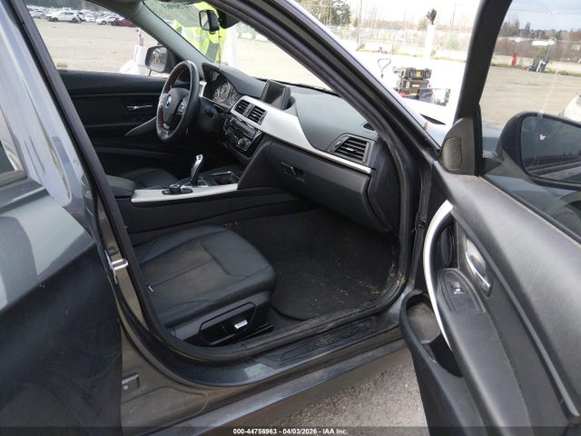 2016 BMW 320I WBA8E1G57GNU10493 Photo 4