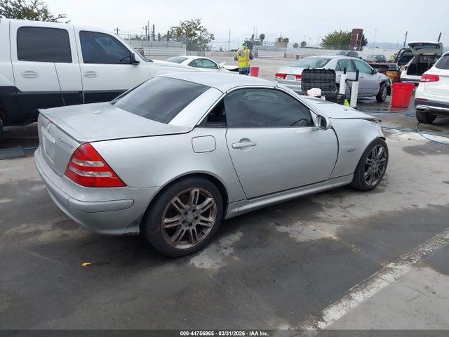 Aukcja sprzedaży 2004 Mercedes-benz Slk 230 Kompressor, vin: WDBKK49F04F299220, numer aukcji: 44756965