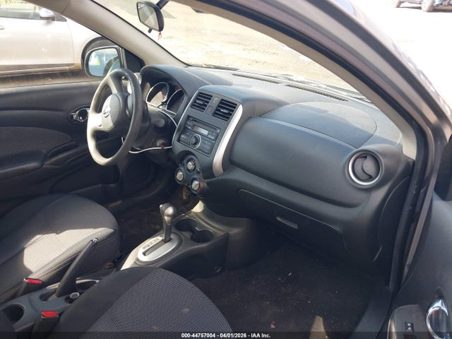 3N1CN7AP0EK438460 Nissan Versa 1.6 Sv
