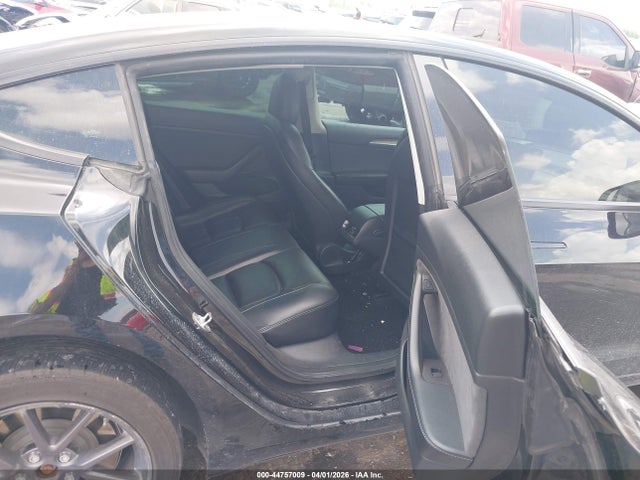 Aukcja sprzedaży 2021 Tesla Model 3 Standard Range Plus Rear-wheel Drive, vin: 5YJ3E1EA2MF093388, numer aukcji: 44757009