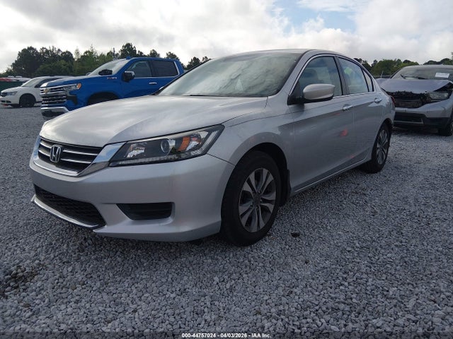 44757024 :رقم المزاد ، 1HGCR2F37FA093099 vin ، 2015 Honda Accord Lx مزاد بيع