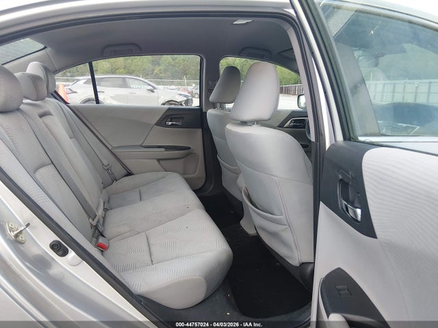 44757024 :رقم المزاد ، 1HGCR2F37FA093099 vin ، 2015 Honda Accord Lx مزاد بيع