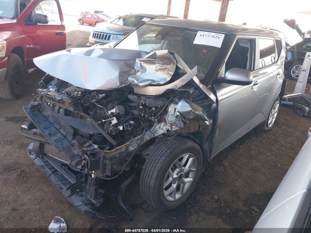 KNDJ23AU1P7858371 KIA SOUL LX