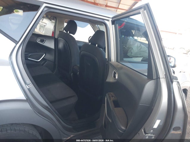 KNDJ23AU1P7858371 KIA SOUL LX
