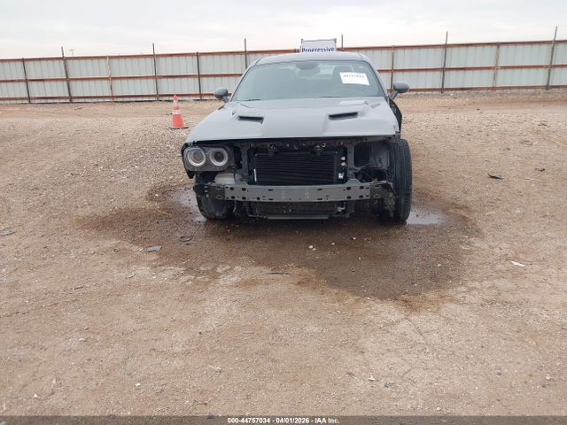 2C3CDZAG2JH311464 Dodge Challenger Sxt Plus