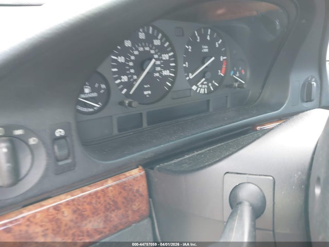 44757059 :رقم المزاد ، WBADT634X3CK28808 vin ، 2003 Bmw 530ia مزاد بيع