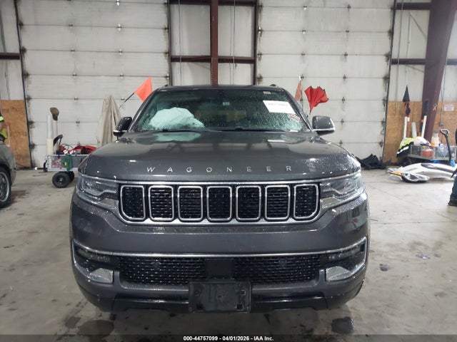 44757099 :رقم المزاد ، 1C4SJVAT6NS227362 vin ، 2022 Jeep Wagoneer Series I 4x4 مزاد بيع