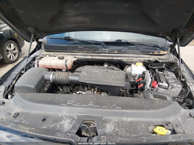 44757100 :رقم المزاد ، 1C6RRFFG6KN703975 vin ، 2019 Ram 1500 Big Horn/lone Star  4x4 5'7 Box مزاد بيع