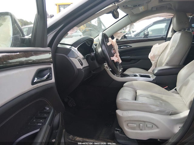 44757104 :رقم المزاد ، 3GYFNDE30DS596967 vin ، 2013 Cadillac Srx Performance Collection مزاد بيع