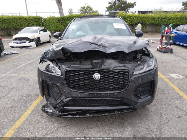44757106 :رقم المزاد ، SADCT2FU3RA720835 vin ، 2024 Jaguar F-pace R-dynamic S P400 Awd Automatic مزاد بيع