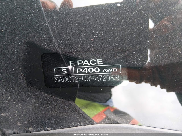 44757106 :رقم المزاد ، SADCT2FU3RA720835 vin ، 2024 Jaguar F-pace R-dynamic S P400 Awd Automatic مزاد بيع