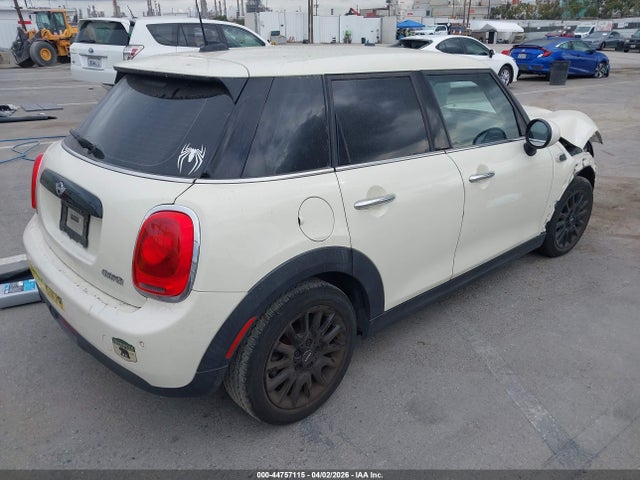 Mini Hardtop Cooper 2018 WMWXU1C53J2F80415 Image 4