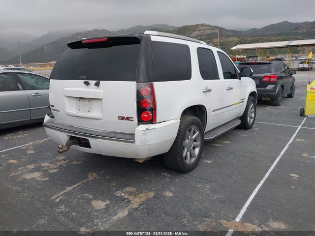 Aukcja sprzedaży 2011 Gmc Yukon Denali, vin: 1GKS1EEF3BR218372, numer aukcji: 44757124