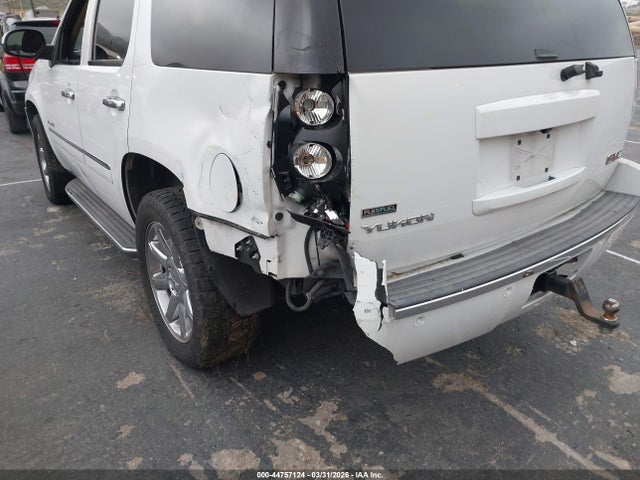 Aukcja sprzedaży 2011 Gmc Yukon Denali, vin: 1GKS1EEF3BR218372, numer aukcji: 44757124