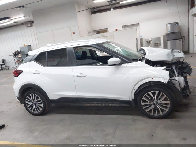 3N1CP5CV1RL521115 Nissan Kicks Sv Xtronic Cvt