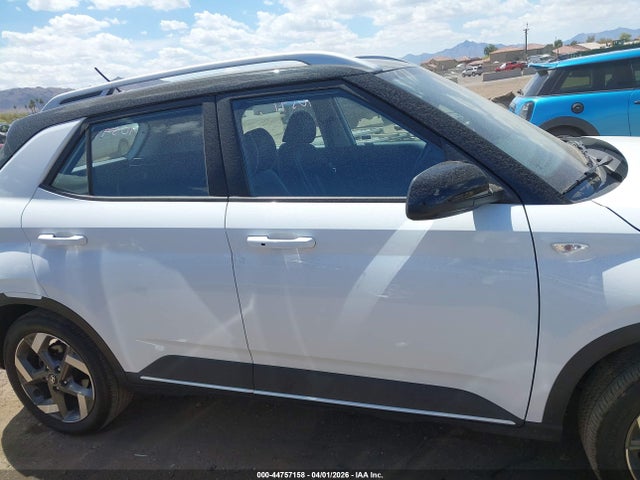 Hyundai Venue Limited 2023 KMHRC8A30PU215415 Image 13