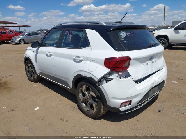 Hyundai Venue Limited 2023 KMHRC8A30PU215415 Image 3