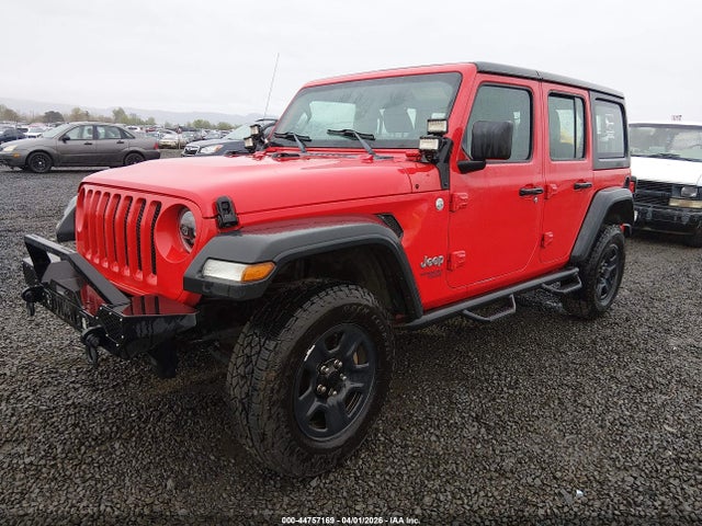 1C4HJXDG1JW183035 Jeep Wrangler Unlimited Sport 4x4