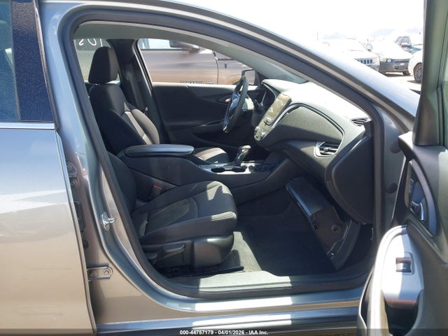 1G1ZD5ST3RF158772 Chevrolet Malibu Fwd 1lt
