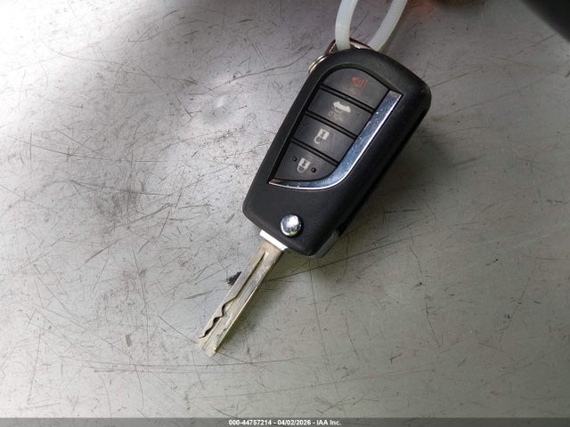 JTDS4RCE9LJ040360 Toyota COROLLA SE