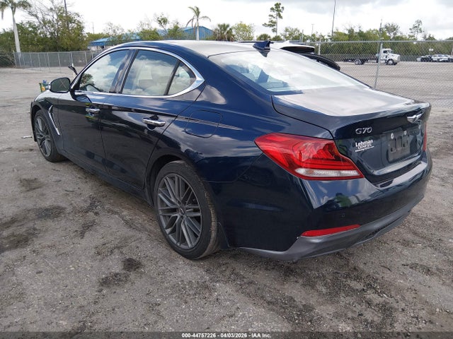 2019 GENESIS G70 KMTG34LA4KU043996 Photo 2