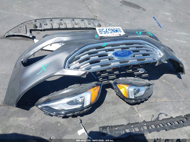 2FMPK3K95KBB96195 Ford Edge Titanium