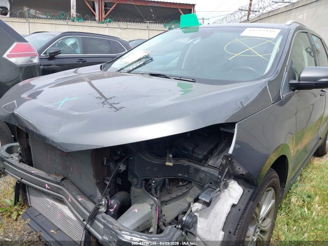 2FMPK3K95KBB96195 Ford Edge Titanium