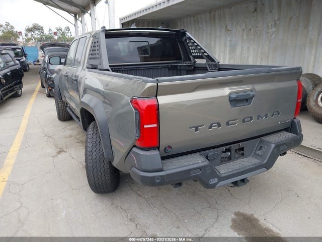 44757245 :رقم المزاد ، 3TYLC5LN6ST024302 vin ، 2025 Toyota Tacoma Hybrid Trailhunter مزاد بيع