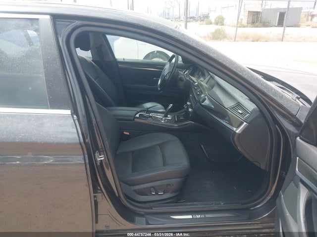 2011 BMW 528I WBAFR1C59BDS36913 Photo 4